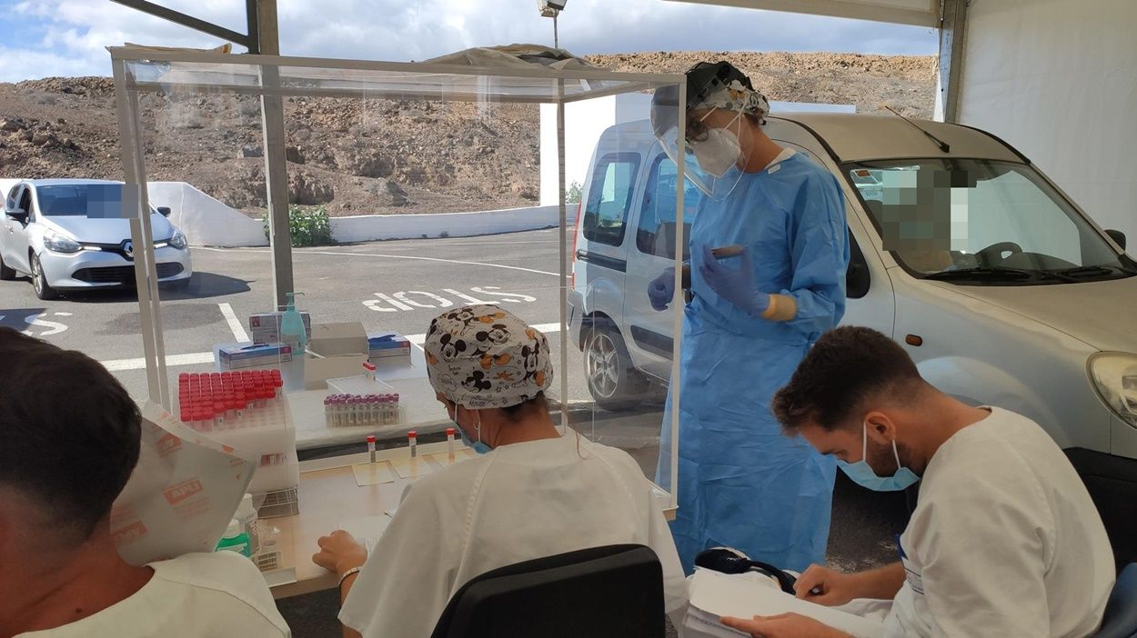 Sample collection at the Arrecife Covid Drive-Through