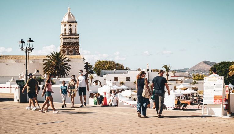 Imagen del mercadillo de Teguise en su reapertura Imagen del mercadillo de Teguise en su reapertura