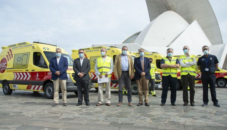 Presentación de las ambulancias SUC en Santa Cruz de Tenerife