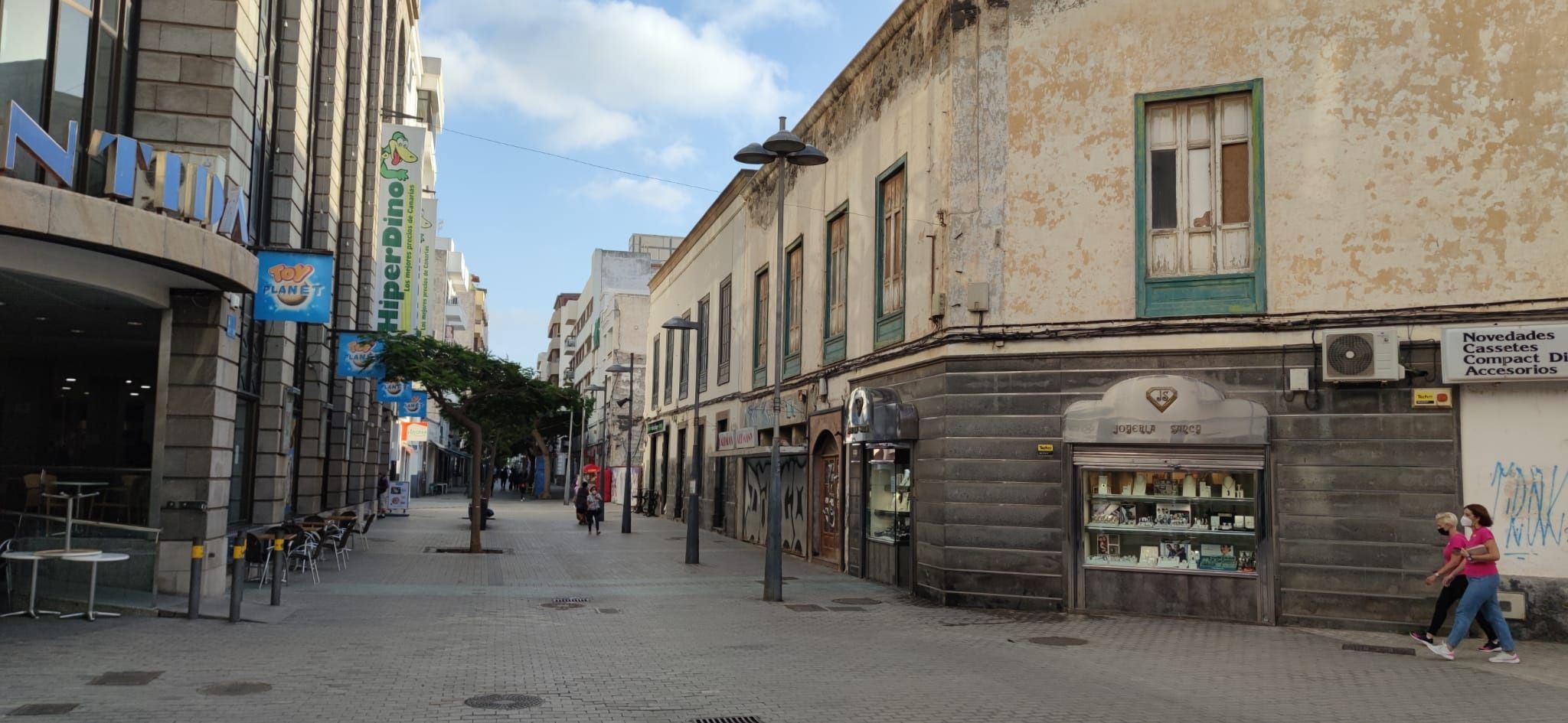 El antiguo Hotel Oriental, en la calle León y Castillo de Arrecife