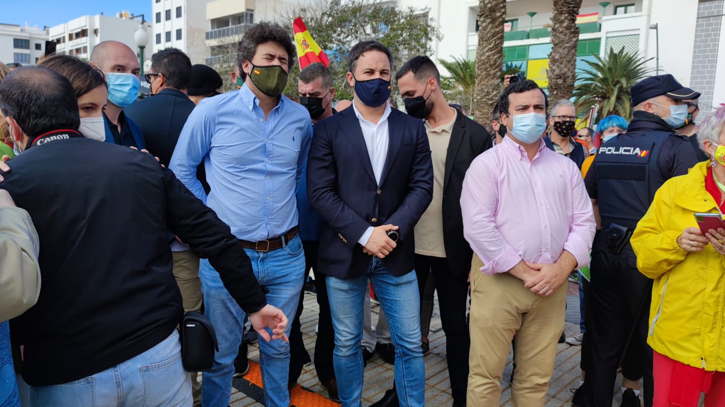Santiago Abascal lidera la manifestación  en Lanzarote . (Fotos: Sergio Betancort)