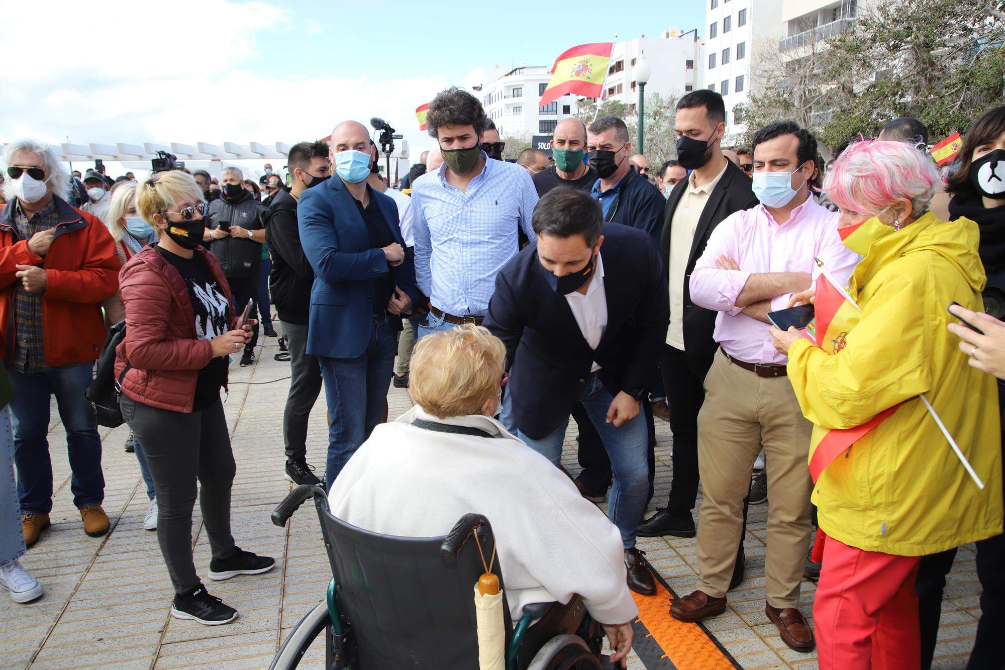 Santiago Abascal lidera la manifestación  en Lanzarote . (Fotos: Sergio Betancort)