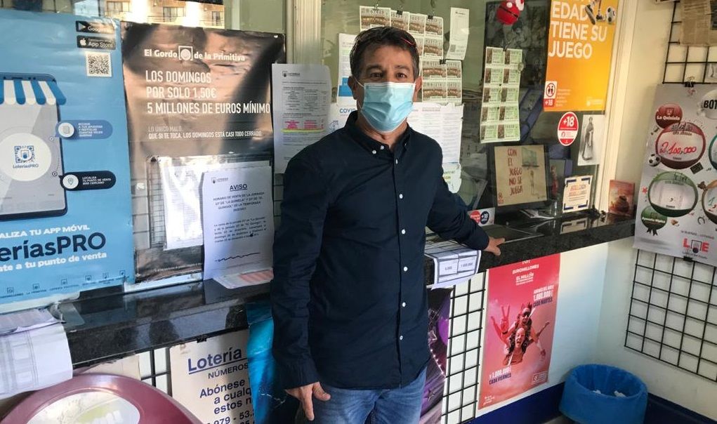 La administración de lotería de Costa Teguise que ha repartido un pellizco de un quinto premio