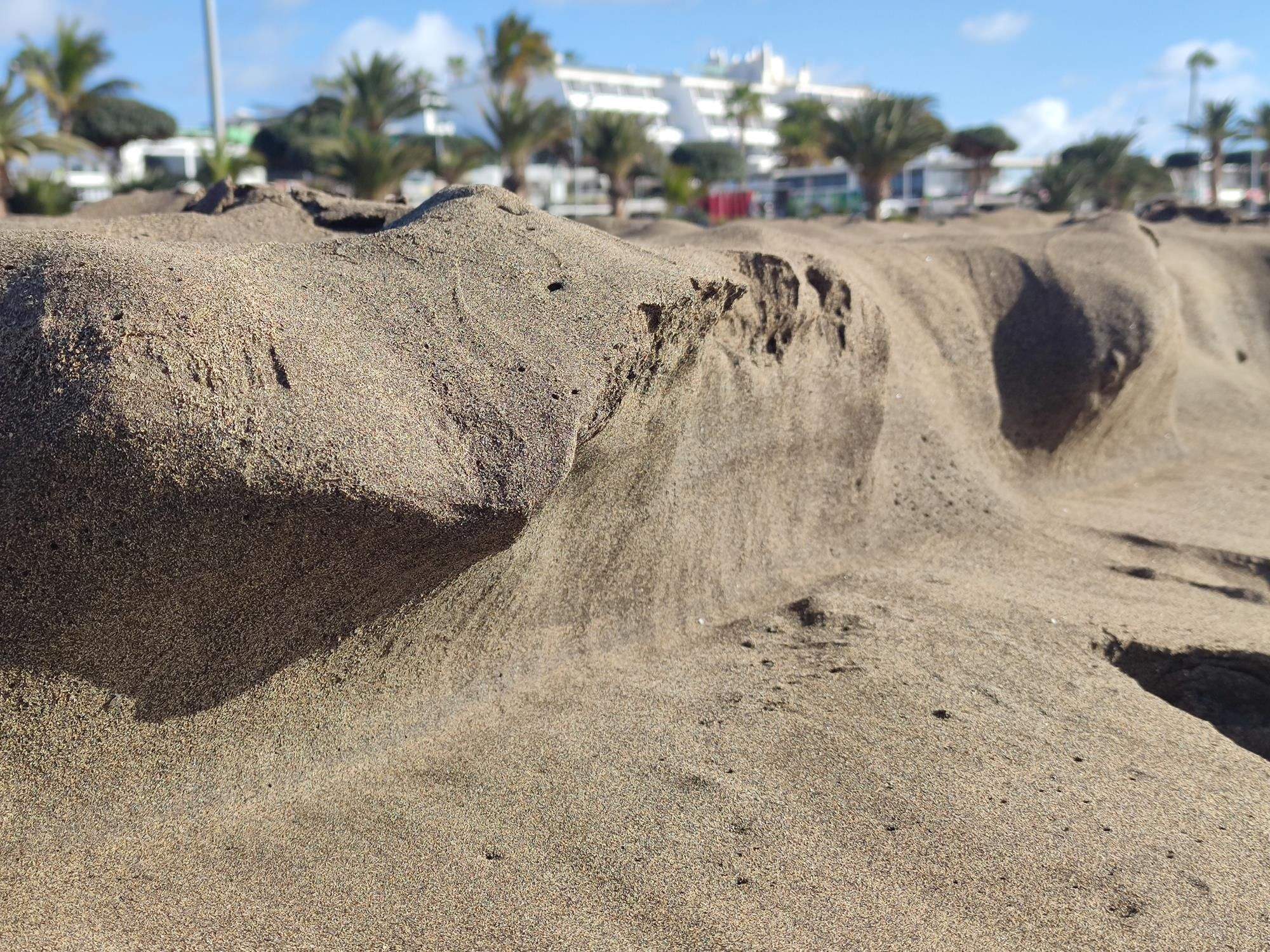 Pérdida de arena en la Playa Grande de Puerto del Carmen 