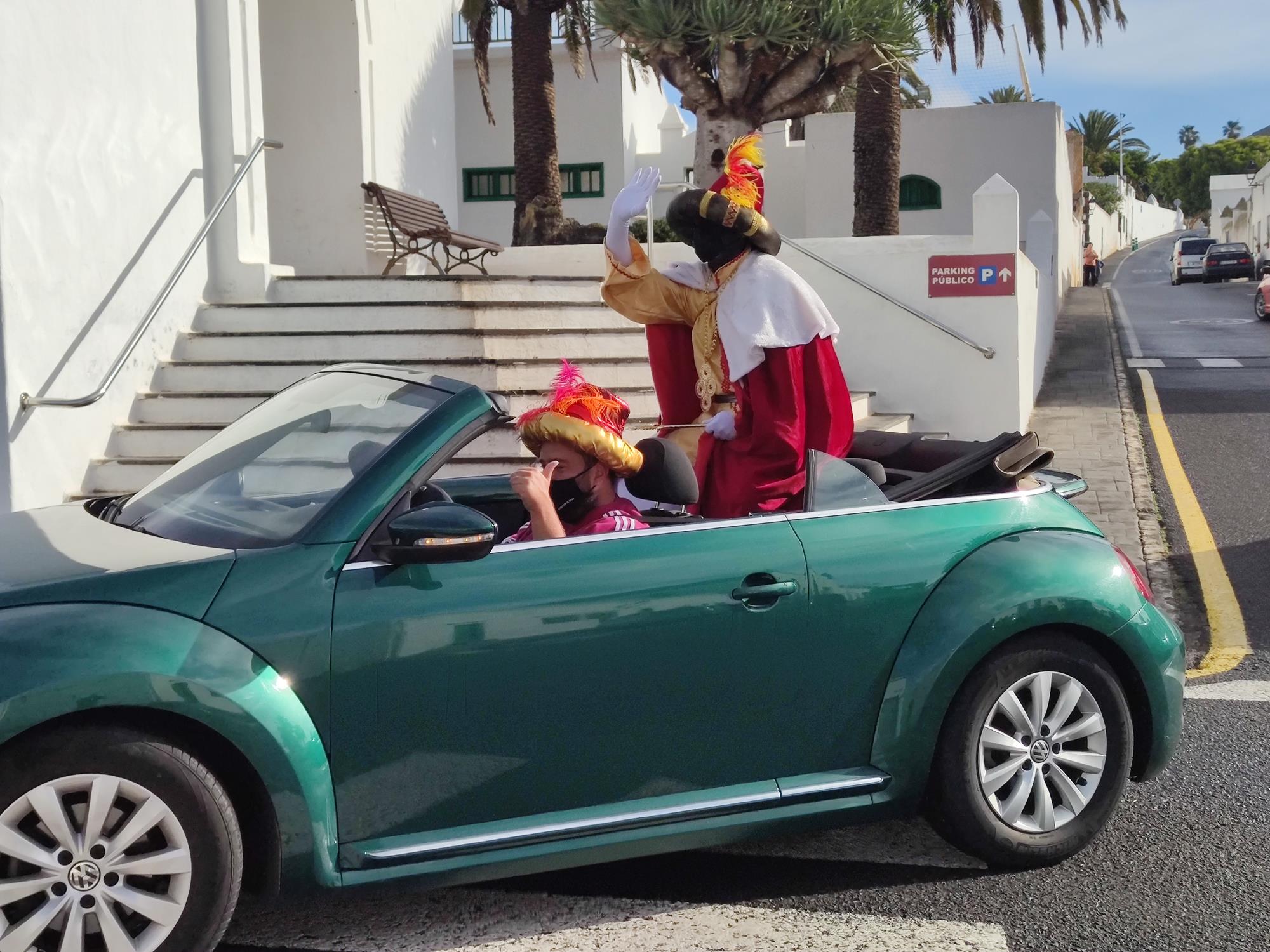 Visita de los Reyes Magos a los pueblos de Teguise 