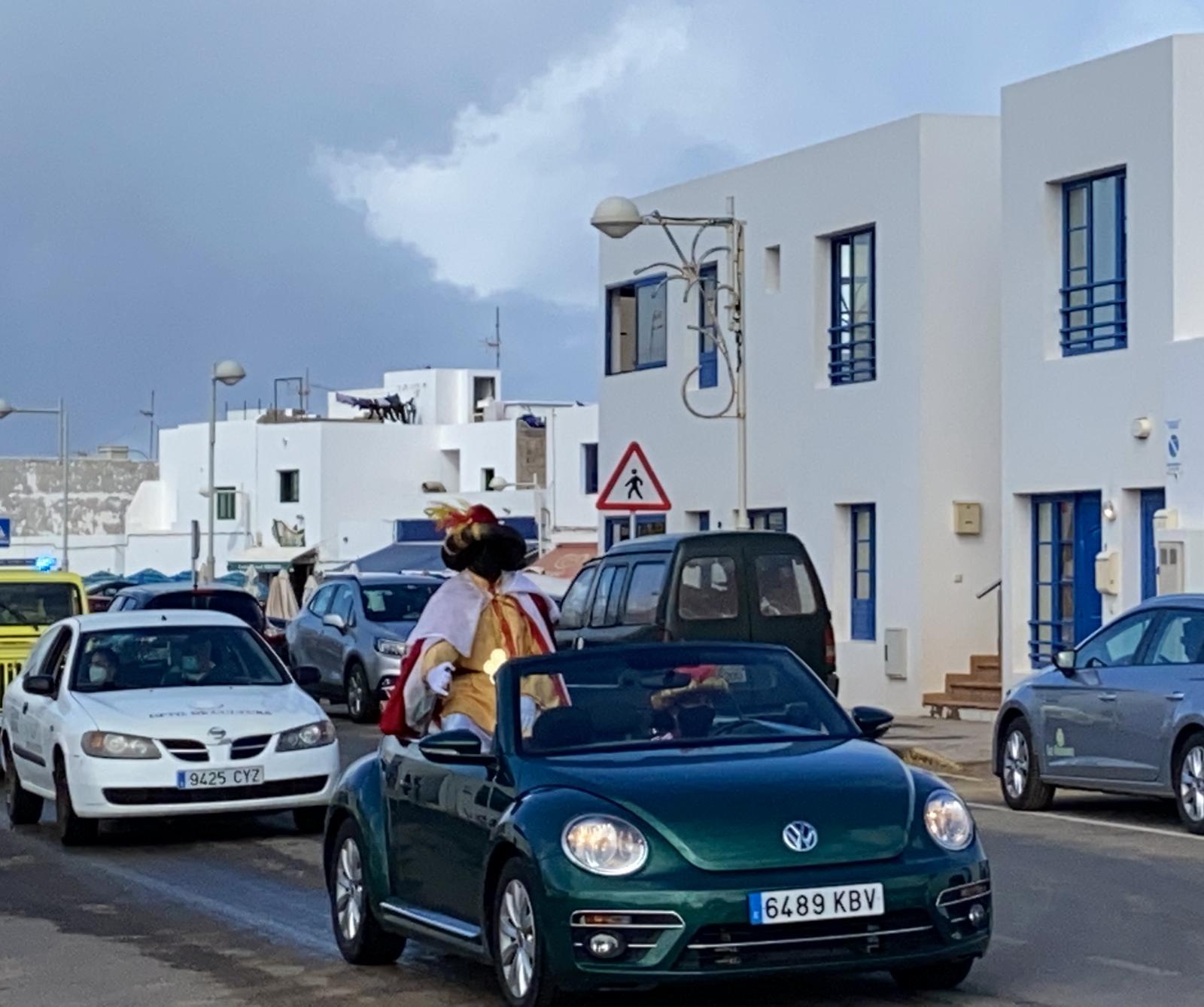 Visita de los Reyes Magos a los pueblos de Teguise 