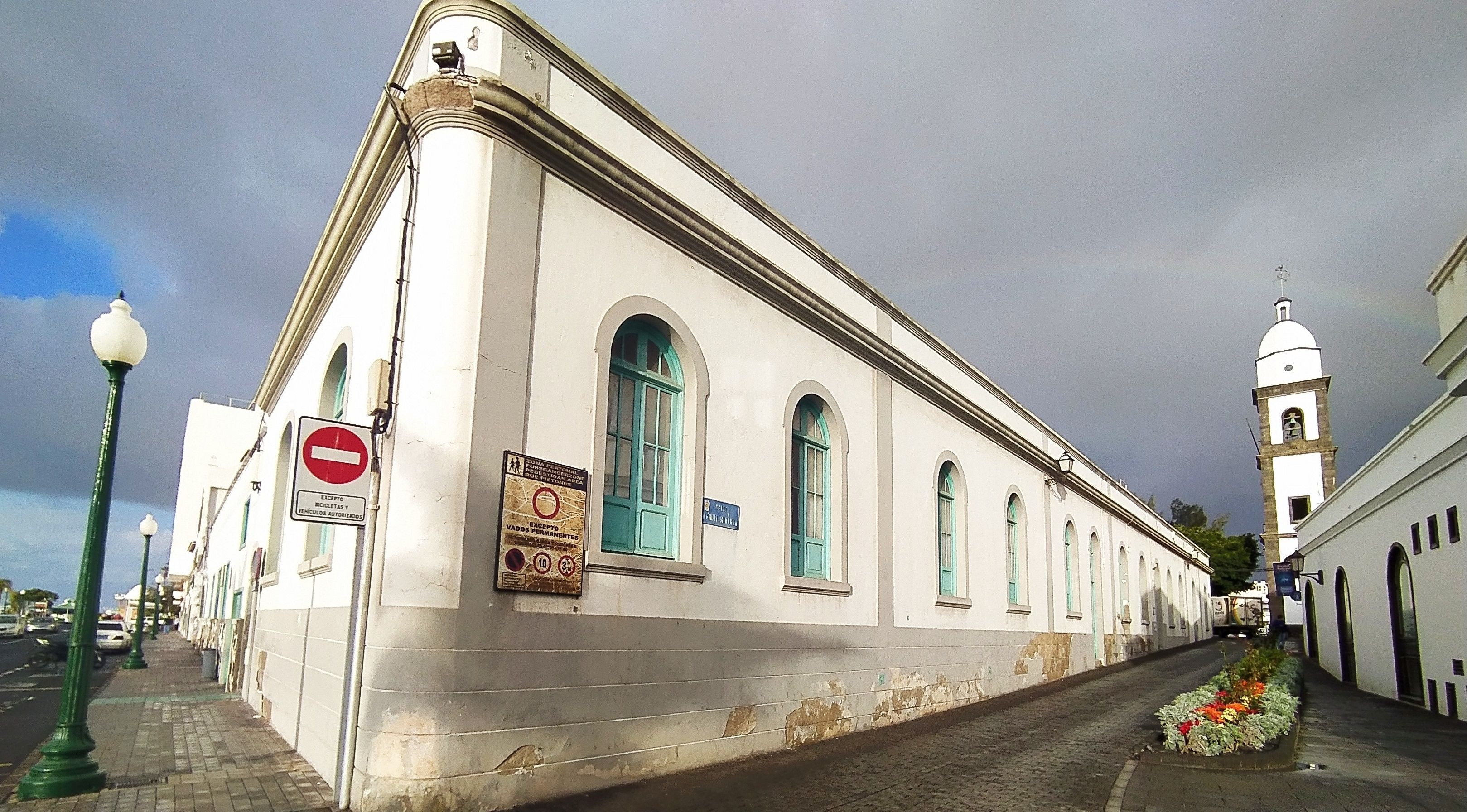 Antiguo Hospital Dolores, que alberga actualmente la Oficina Técnica del Ayuntamiento de Arrecife