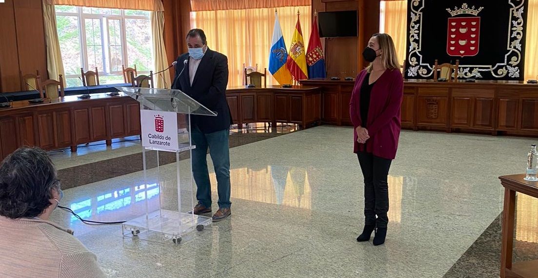 Rueda de prensa del consejero de Sanidad y la presidenta del Cabildo por la crisis del coronavirus en Lanzarote