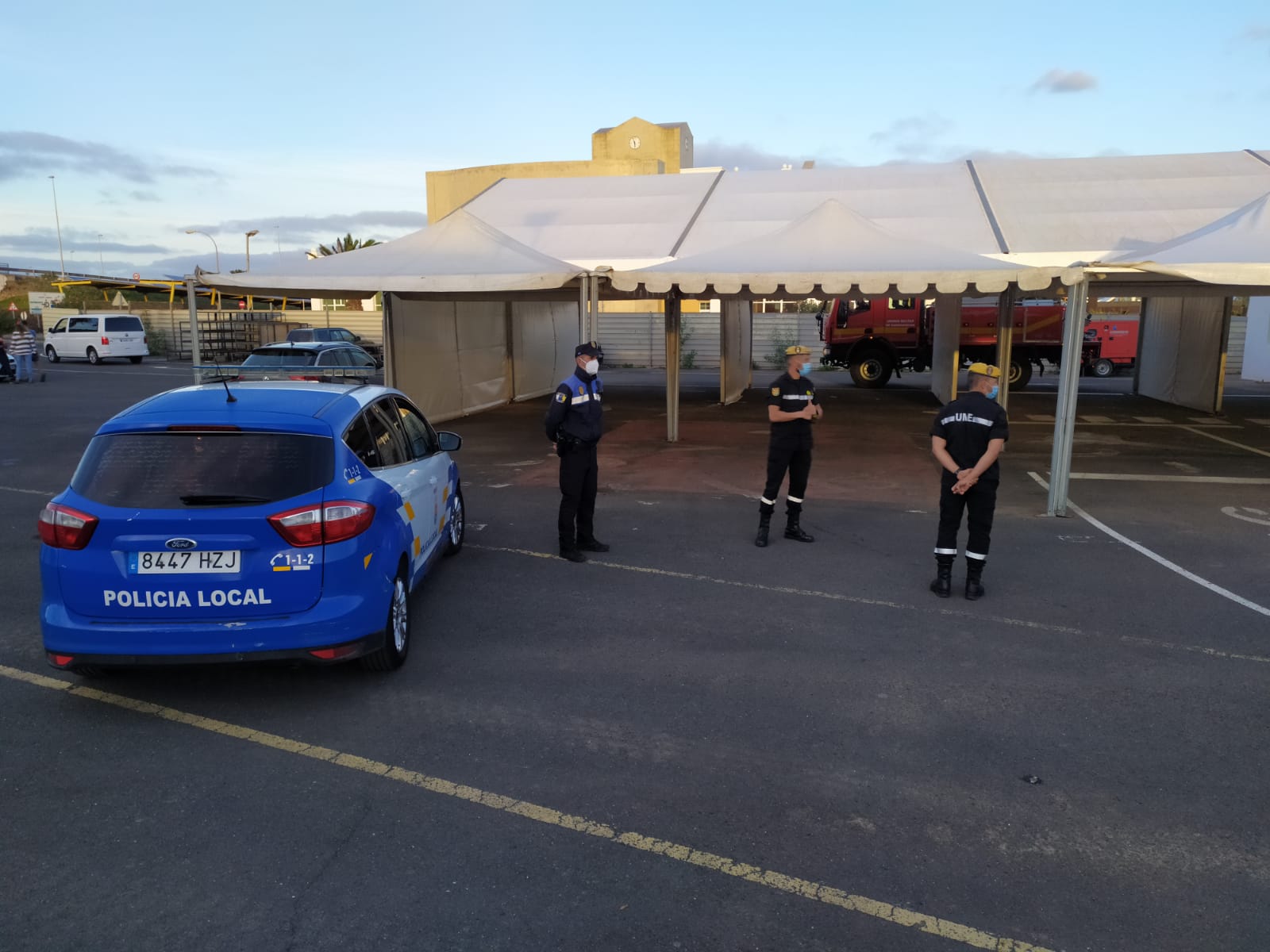 Laboores de desinfección de la UME en el Auto Covid