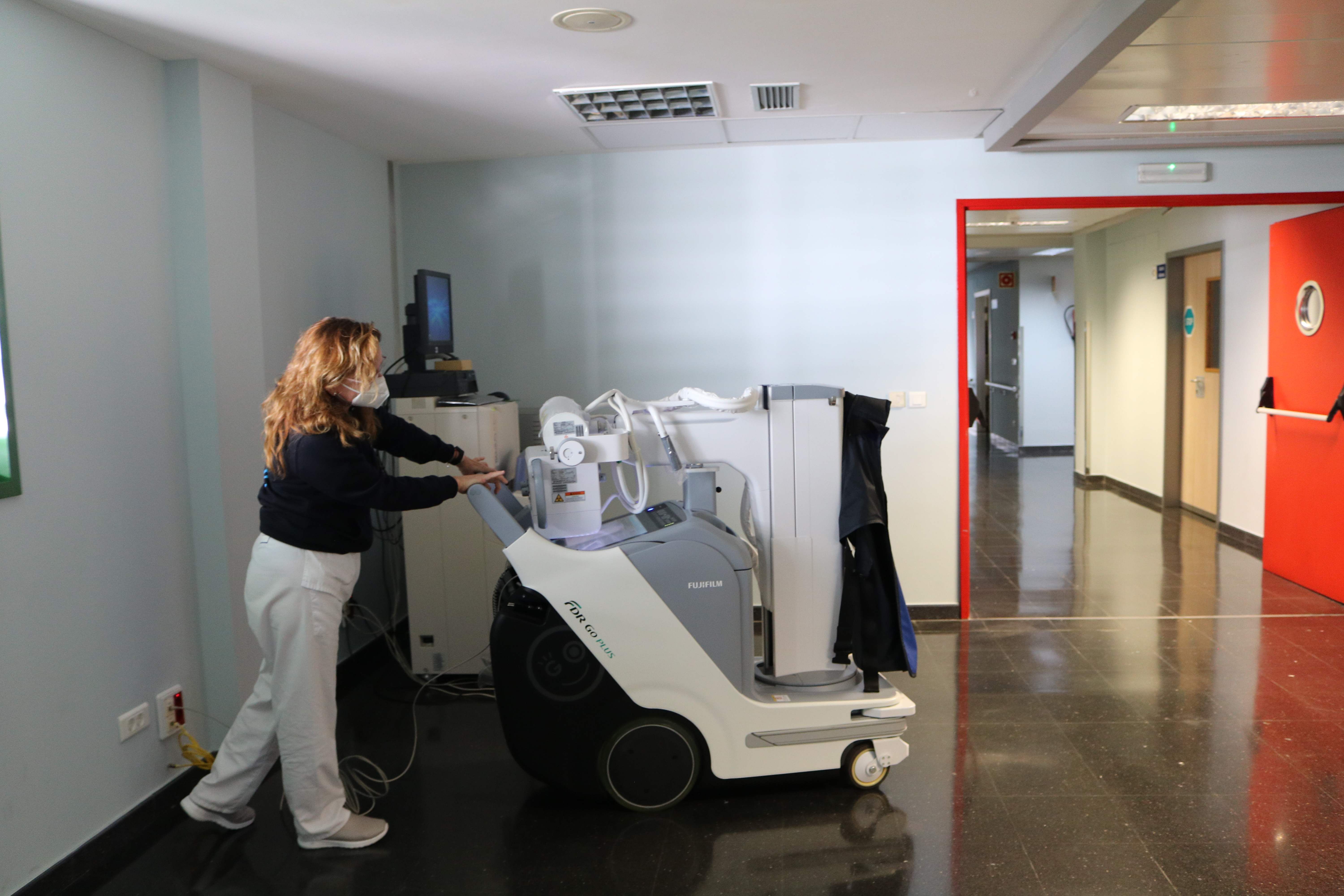 Nuevo equipamiento para la detección precoz del cáncer de mama en el Hospital Molina Orosa