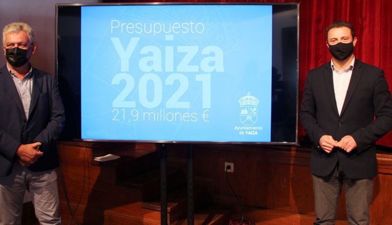 El alcalde de Yaiza, Óscar Noda, y el teniente de alcalde, Ángel Domínguez