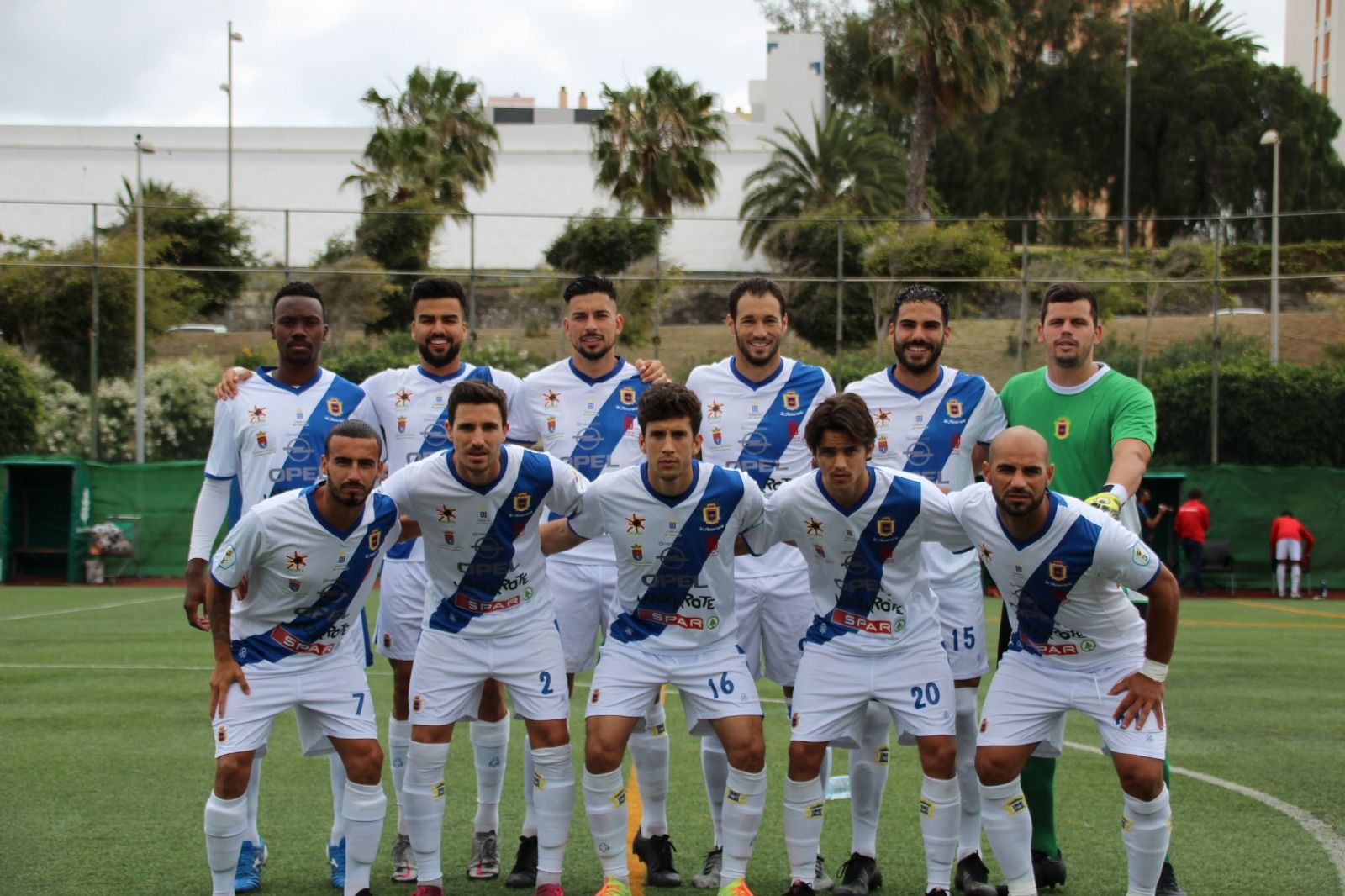 La UD Lanzarote doblega al Unión Viera y sigue en línea ascendente (1-2) La UD Lanzarote doblega al Unión Viera y sigue en línea ascendente (1-2)