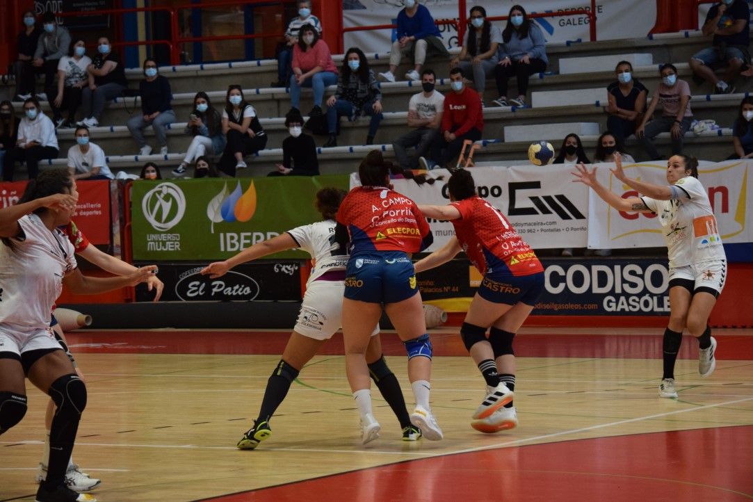 Las pérdidas de balón condenan al CICAR Lanzarote Ciudad de Arrecife Las pérdidas de balón condenan al CICAR Lanzarote Ciudad de Arrecife