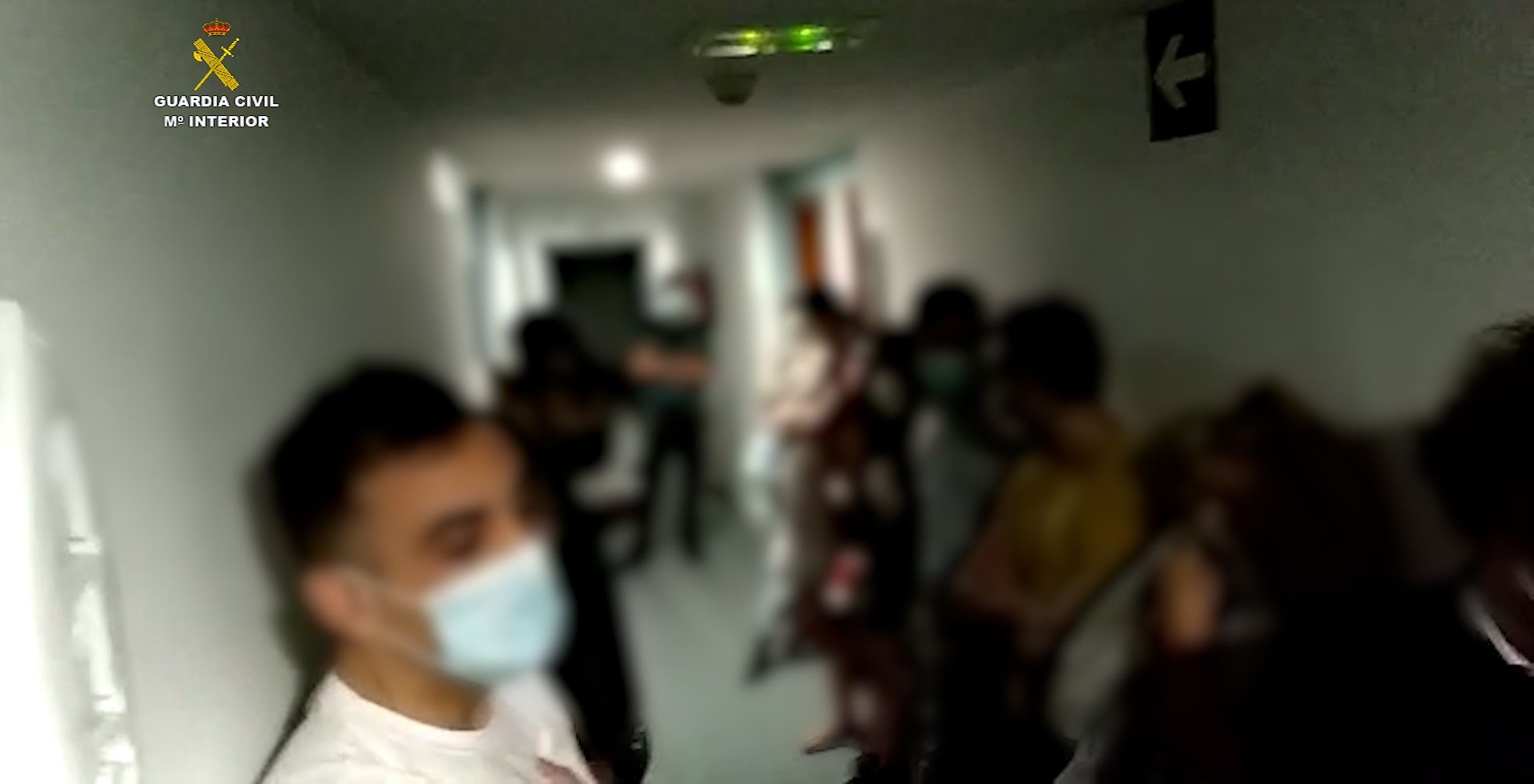 12 tourists evicted from a hotel room where they had gathered illegally