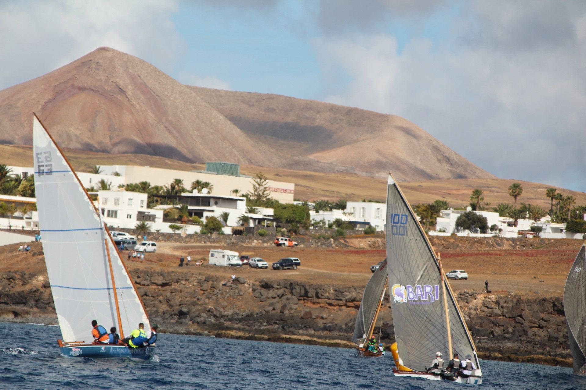 El Tritón de Playa Blanca debuta con victoria en la I Copa Vela Latina del Sur El Tritón de Playa Blanca debuta con victoria en la I Copa Vela Latina del Sur