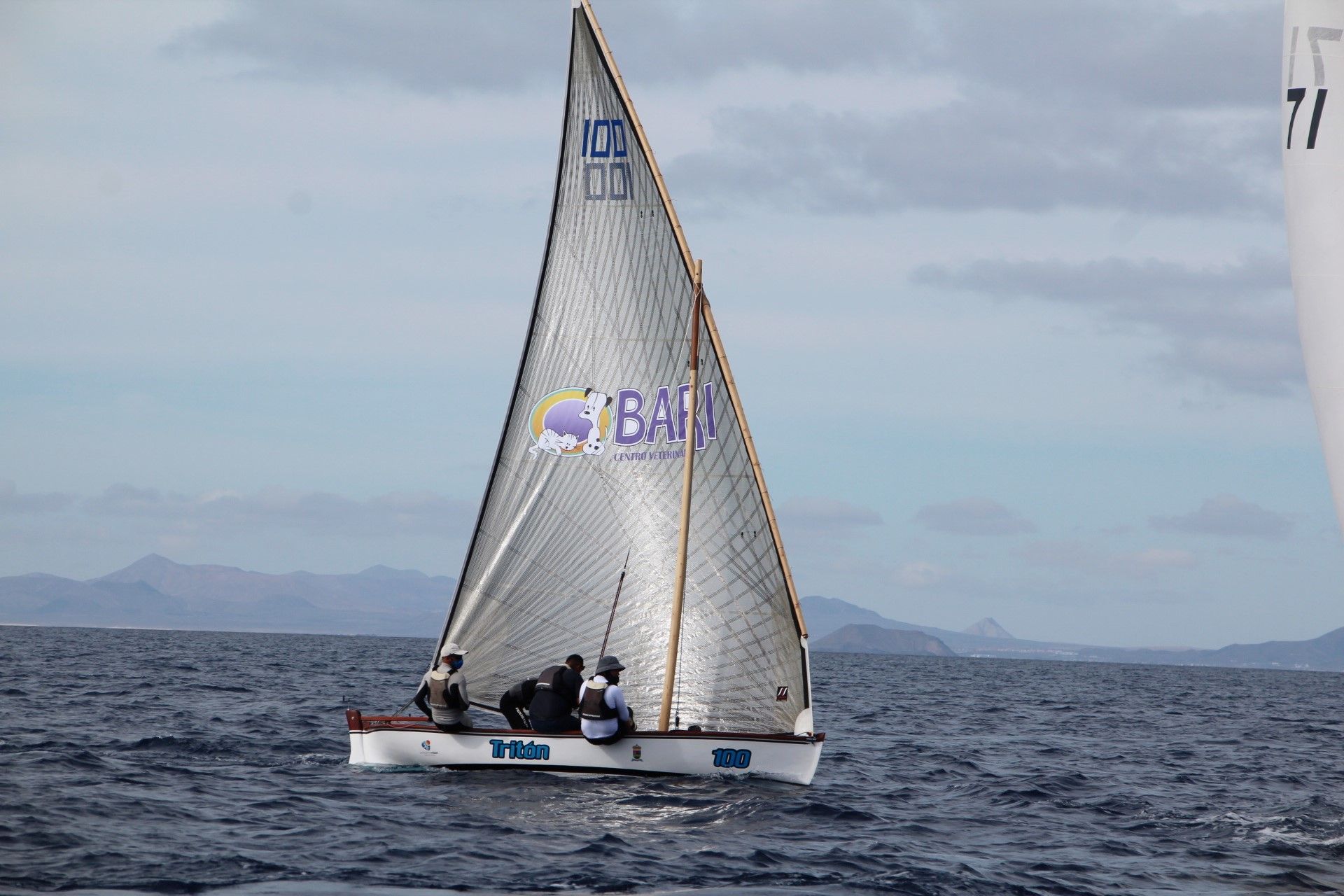 El Tritón de Playa Blanca debuta con victoria en la I Copa Vela Latina del Sur El Tritón de Playa Blanca debuta con victoria en la I Copa Vela Latina del Sur