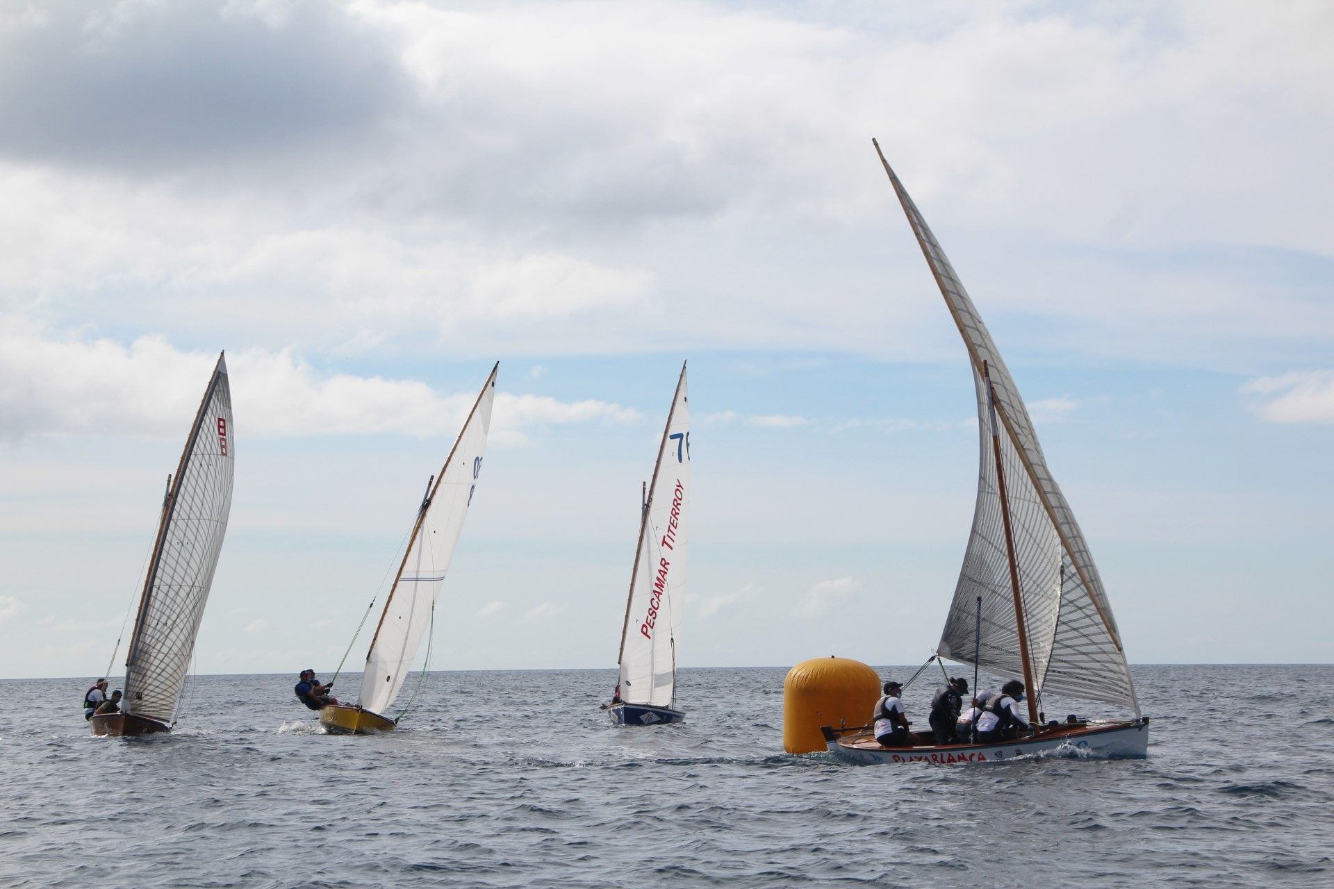 El Tritón de Playa Blanca debuta con victoria en la I Copa Vela Latina del Sur El Tritón de Playa Blanca debuta con victoria en la I Copa Vela Latina del Sur