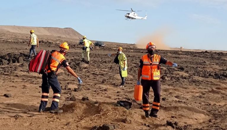 Rescate ahogado en Los Charcones Rescate ahogado en Los Charcones