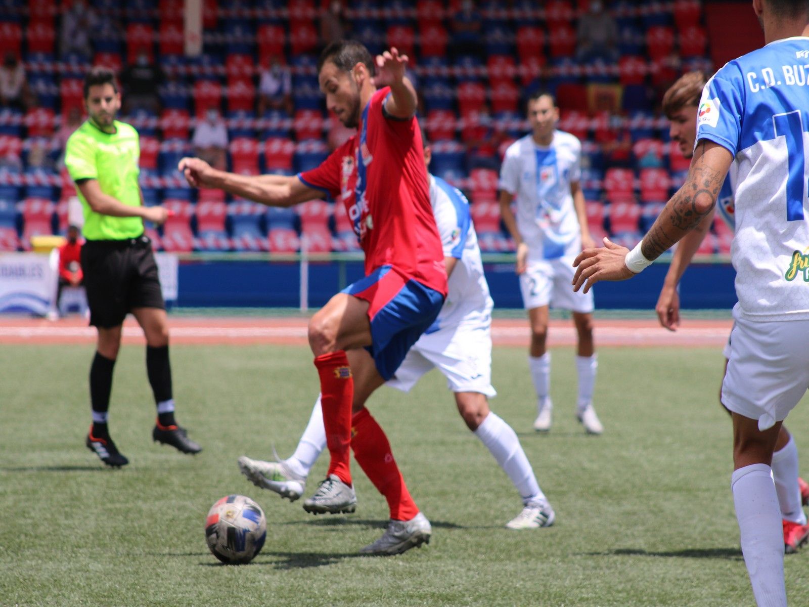 Rosmen rescata un punto para la UD Lanzarote ante el Santa Úrsula