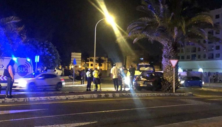 Colisión de dos coches en Arrecife