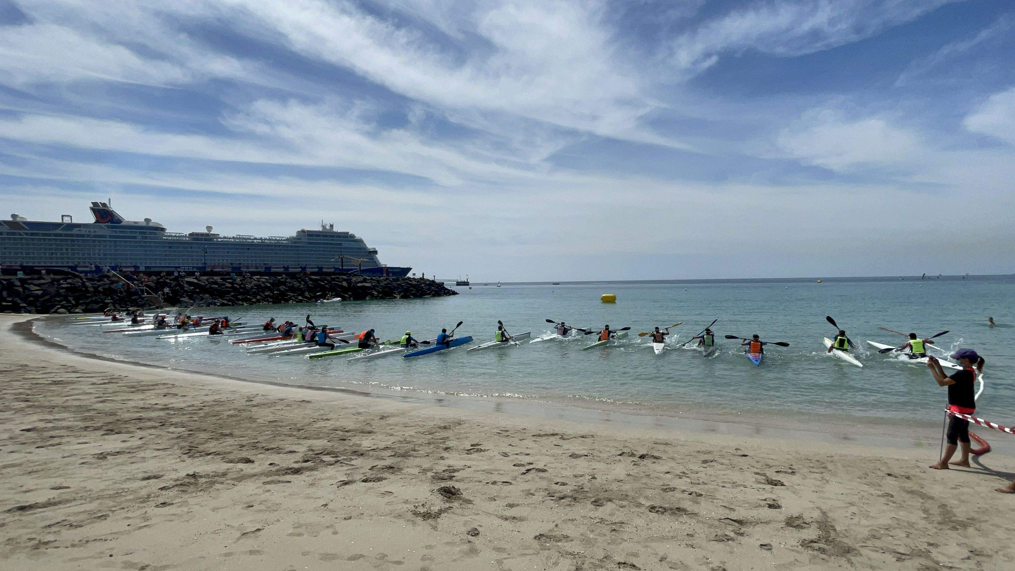 Los Marlines arrasan en la II Copa de Canarias de Kayak de mar