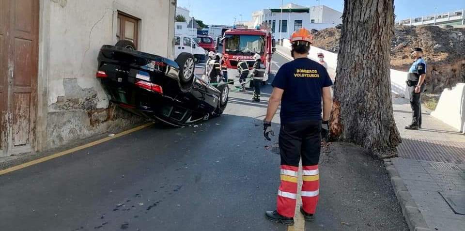 Vuelco en Puerto del Carmen