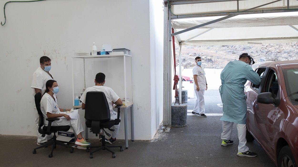 Toma de muestras para pruebas de Covid 19 en Lanzarote