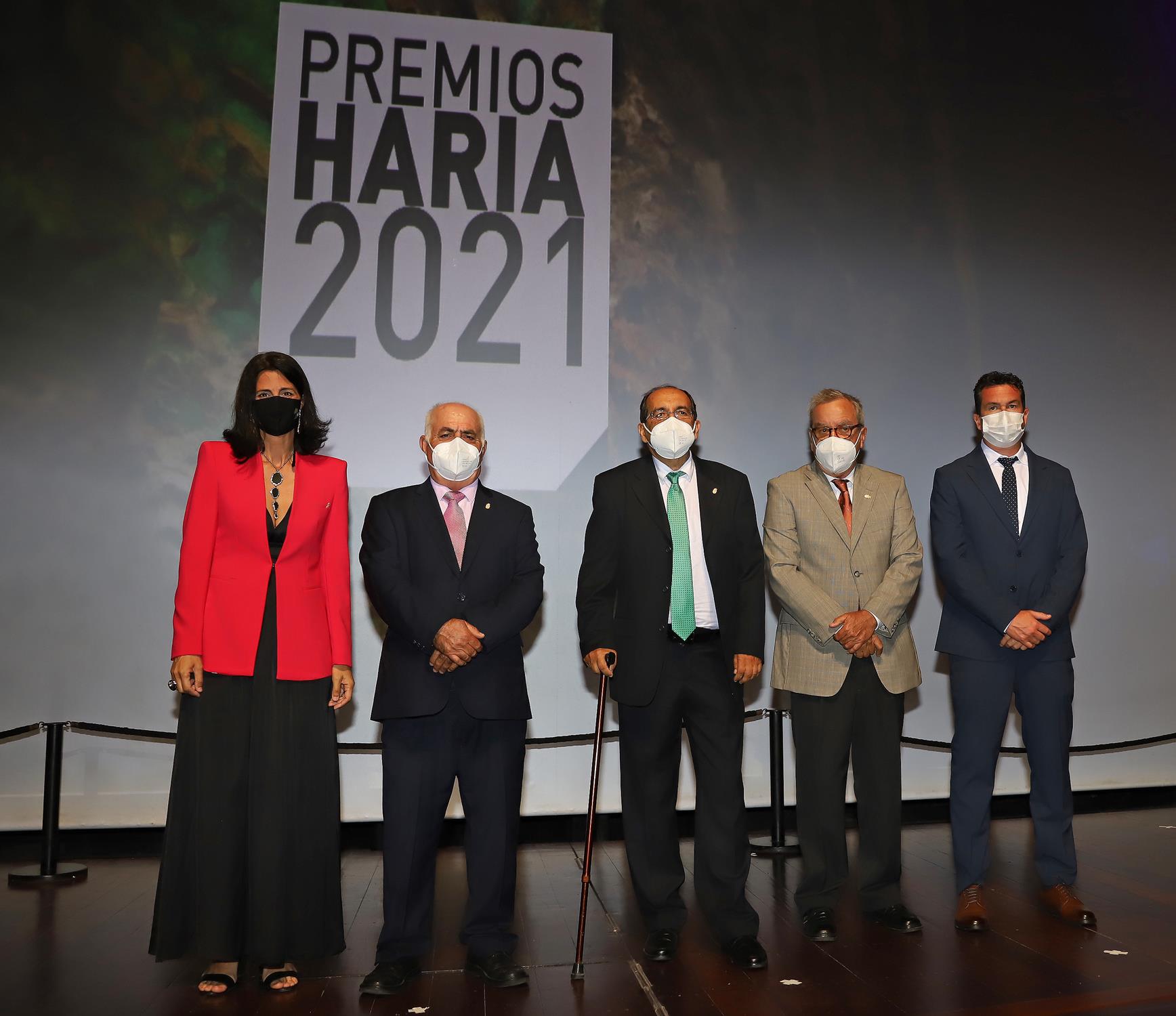 Haría entrega los premios 2021