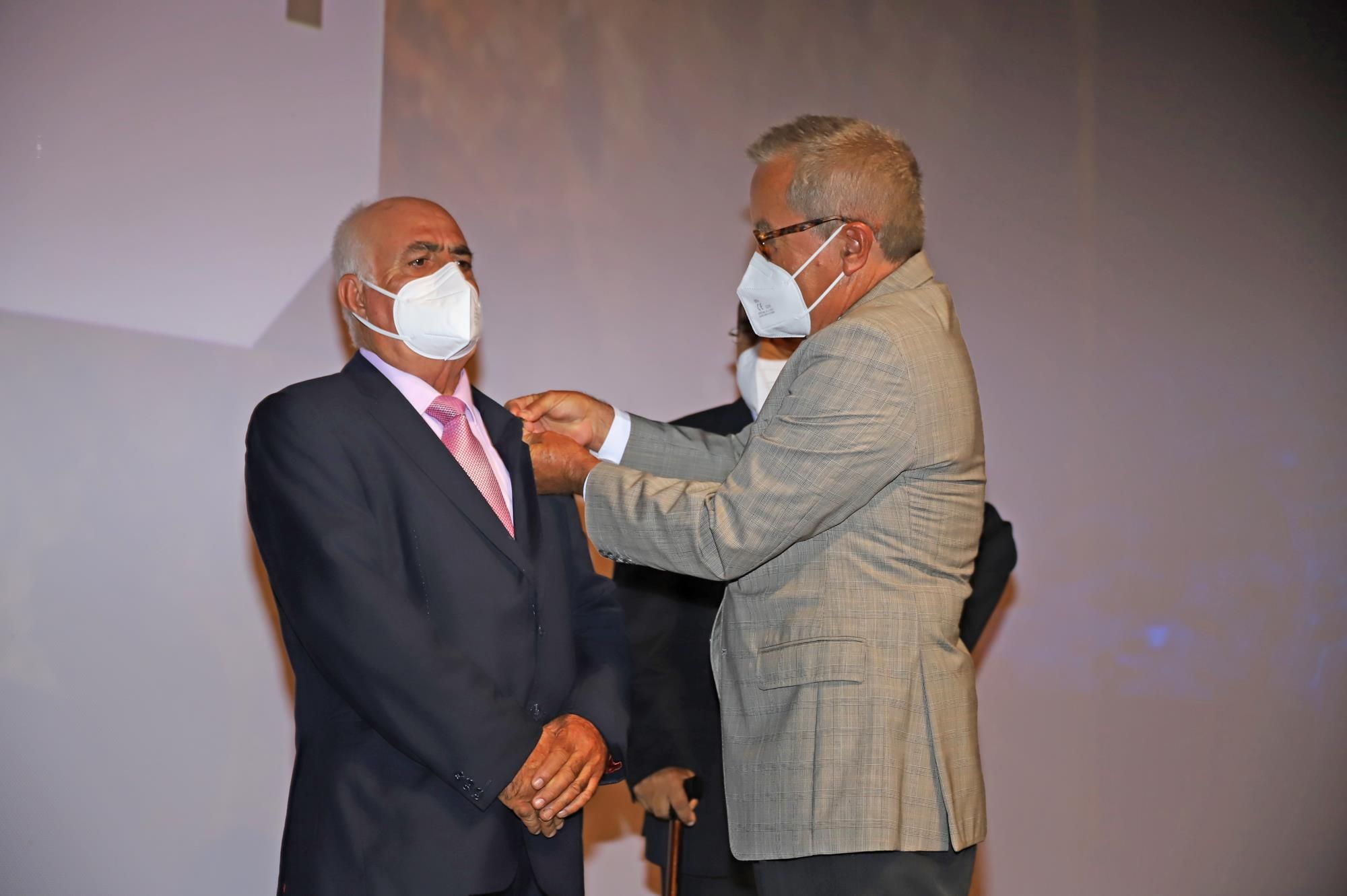 Haría entrega los premios 2021