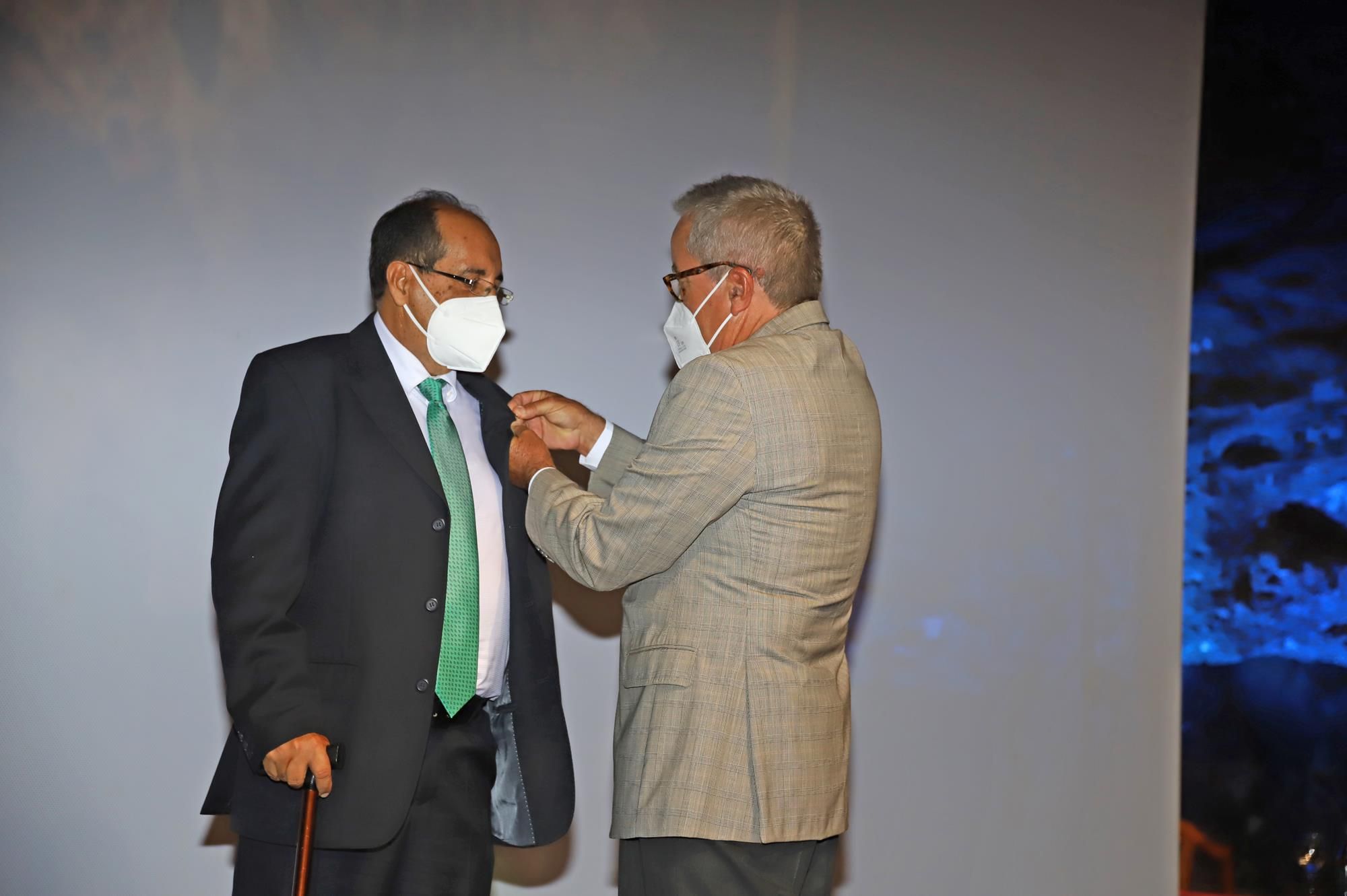 Haría entrega los premios 2021