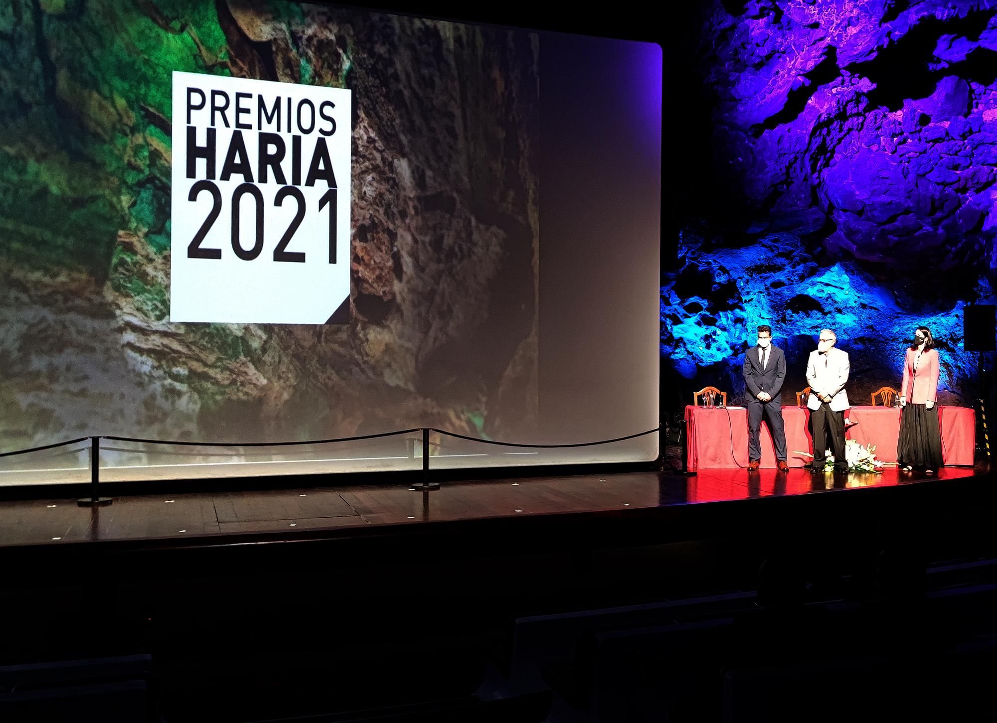 Haría entrega los premios 2021