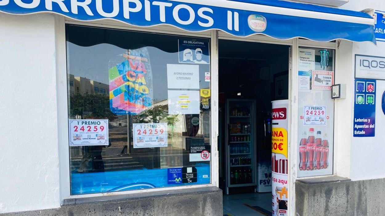 La Juani Bazar, establecimiento que vendió un décimo del número premiado en la Lotería Nacional