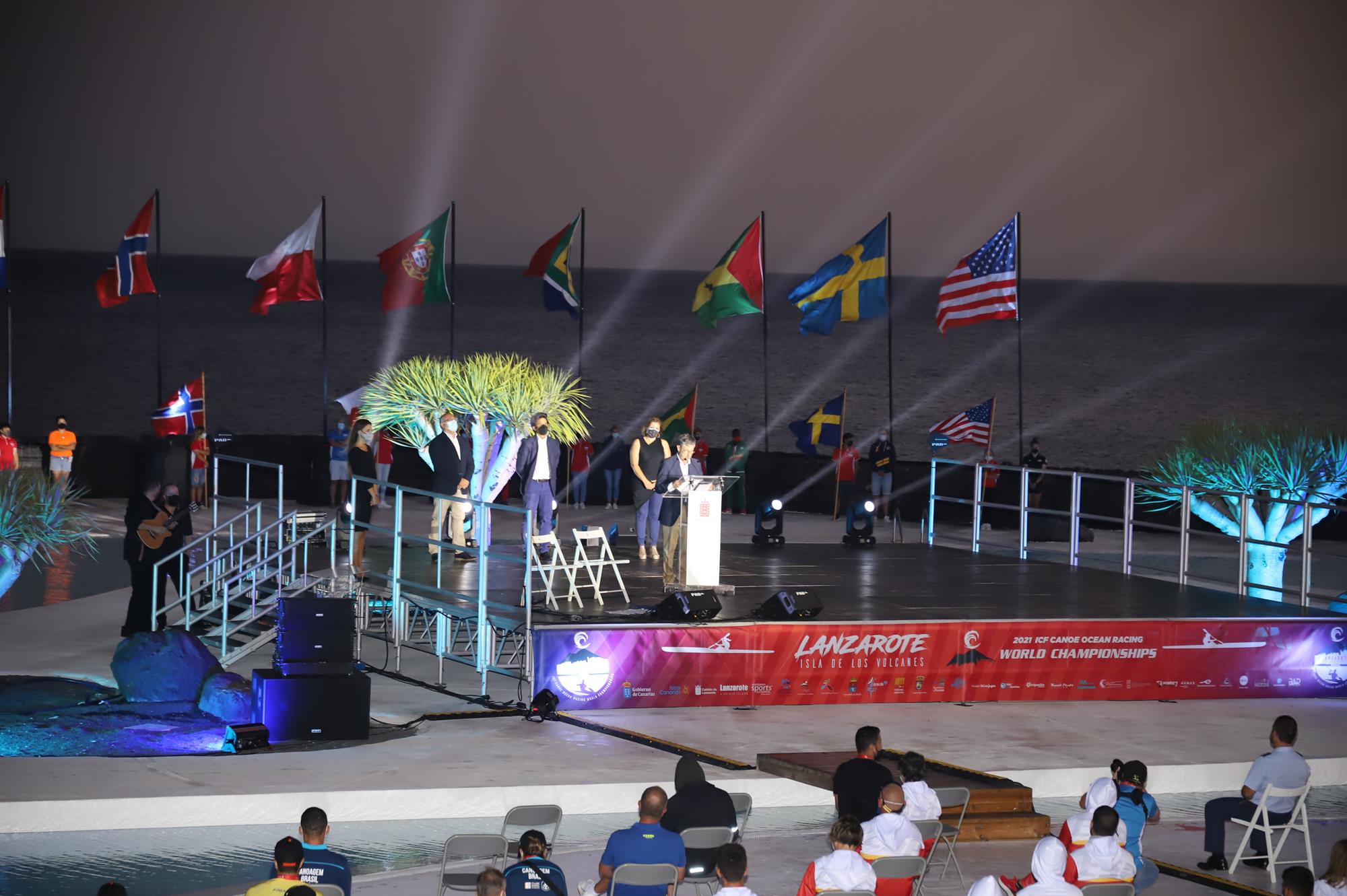 Ceremonia de apertura de la ICF Canoe Ocean Racing World Championship