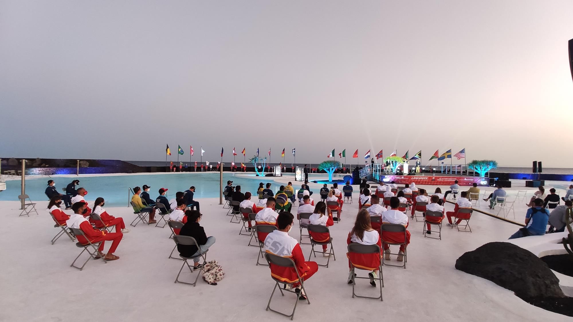 Ceremonia de apertura de la ICF Canoe Ocean Racing World Championship