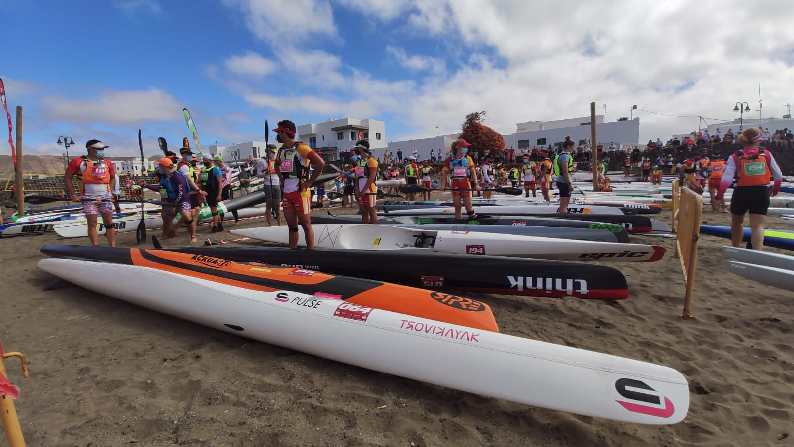 Nicolas Notten y Michele Burn se proclamaron ganadores de la ICF Canoe Ocean Racing World Championship