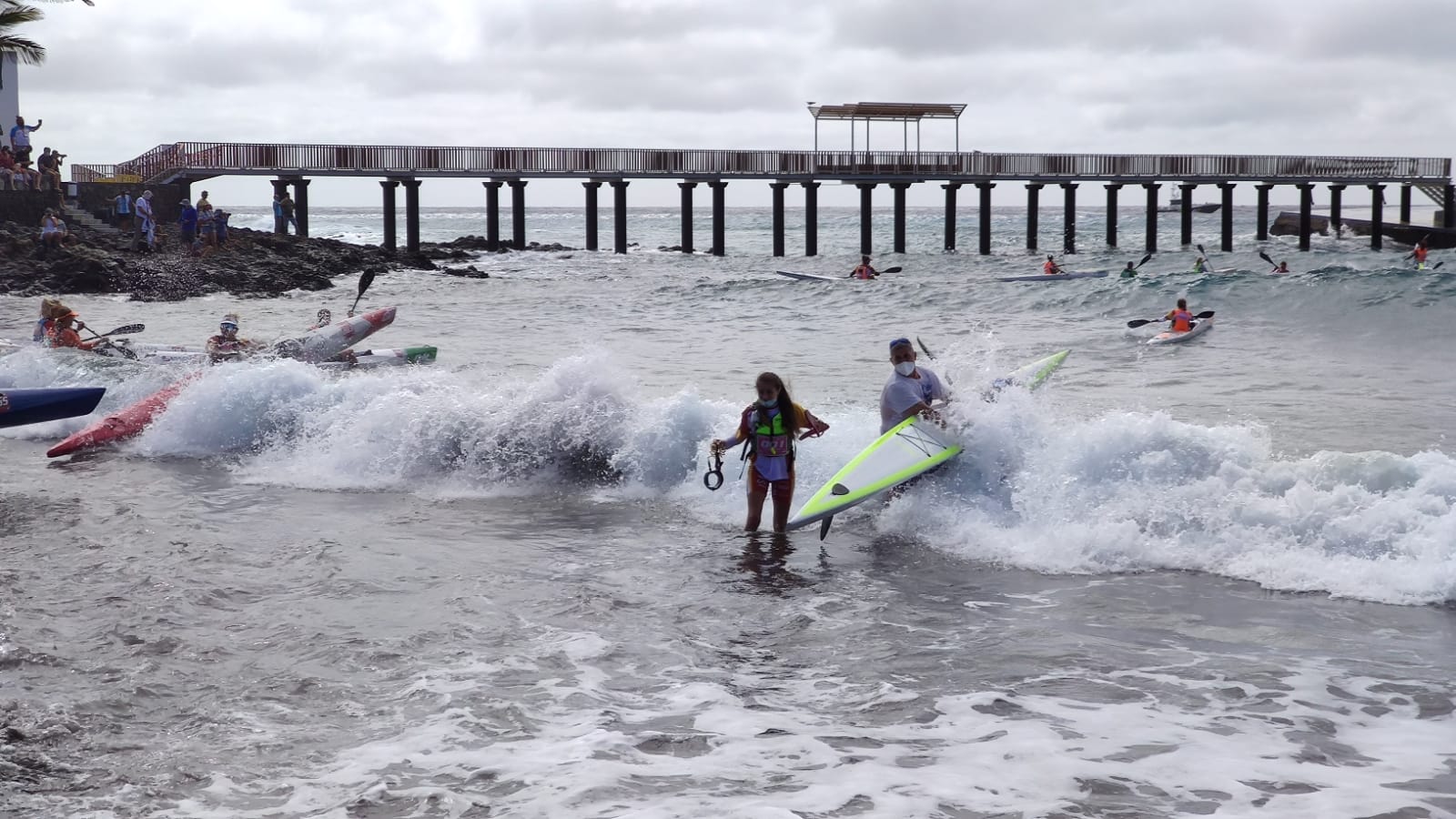 Nicolas Notten y Michele Burn se proclamaron ganadores de la ICF Canoe Ocean Racing World Championship