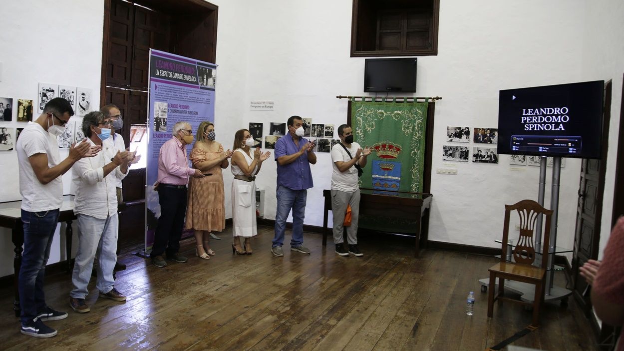 Inauguración de la exposición sobre Leandro Perdomo en Teguise