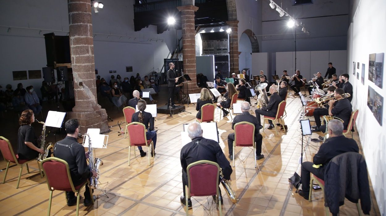 Concierto de la Banda de Música de Teguise en las fiestas del Carmen