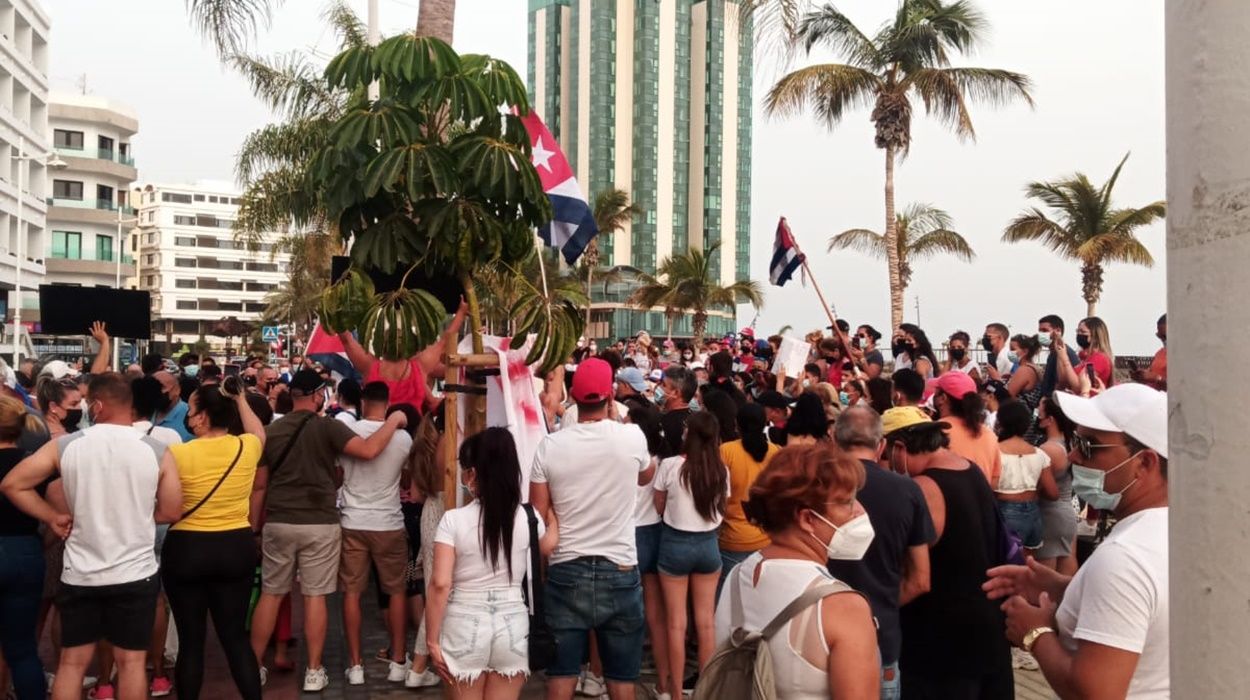 Protesta de los cubanos residentes en Lanzarote