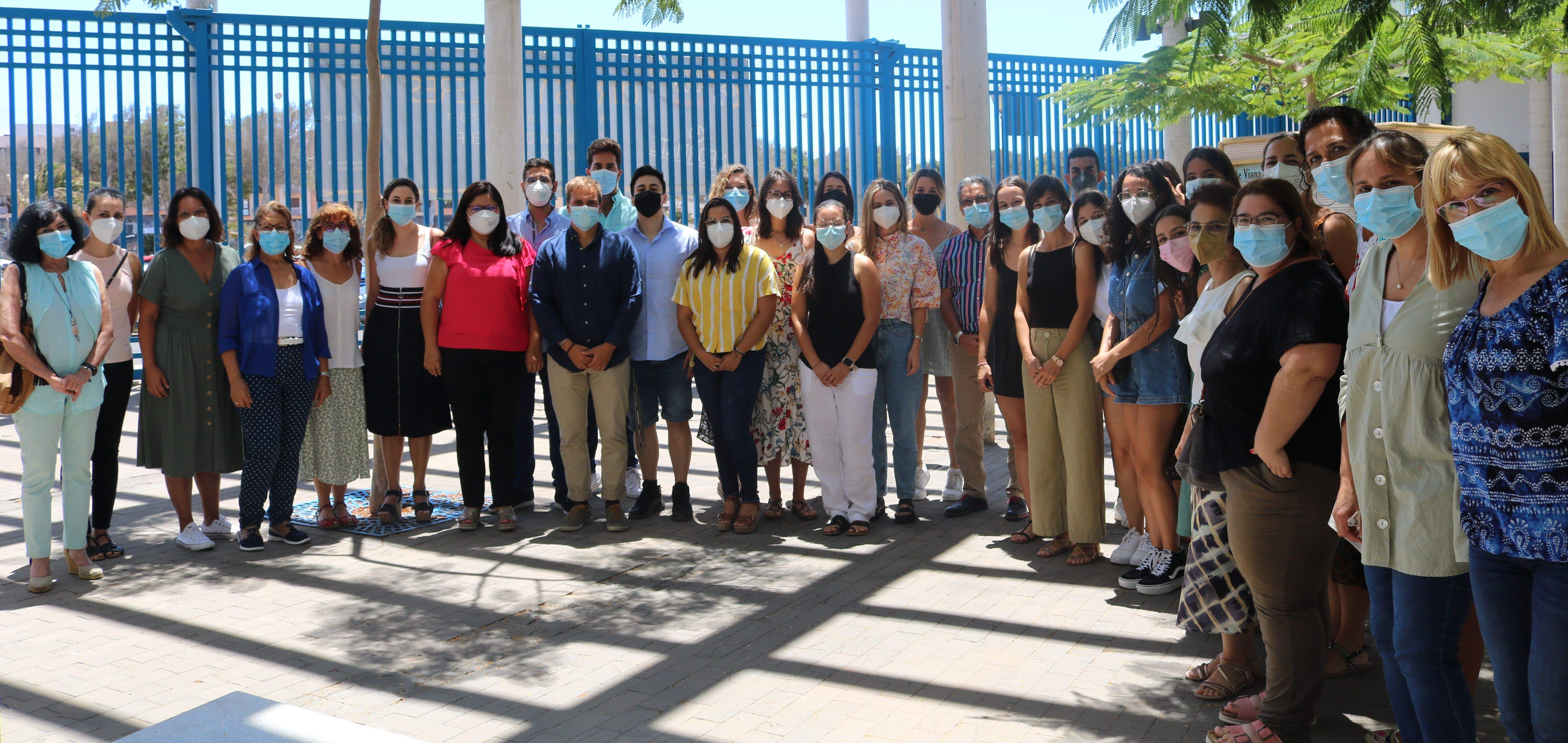 Los nuevos residentes MIR, recibiendo la bienvenida