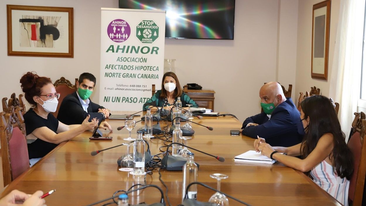 Reunión del Cabildo con Ahinor