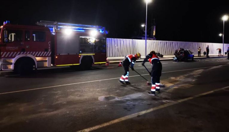 Accidente entre dos coches en Arrecife