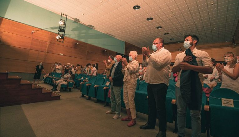 Imagen del público durante el concierto de Pancho Corujo y Borja Quiza en San Bartolomé