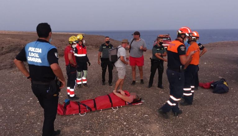 Rescate de una mujer en Papagayo