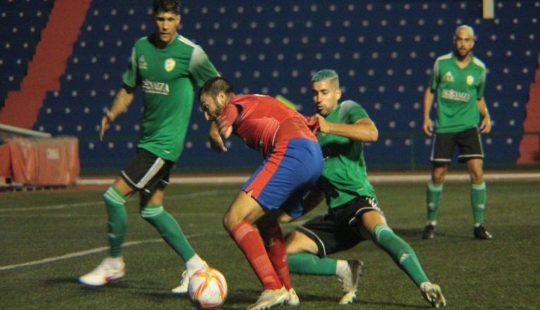 Partido entre la UD Lanzarote y el US Yaiza en el Torneo de San Ginés