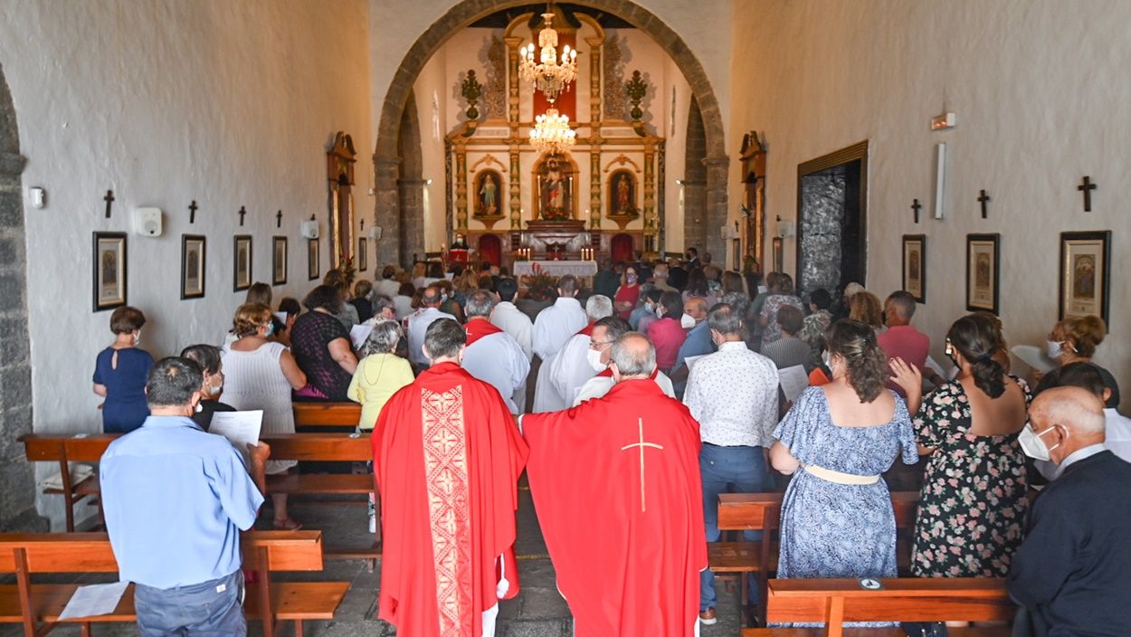 Solemne Función Religiosa en San Bartolomé