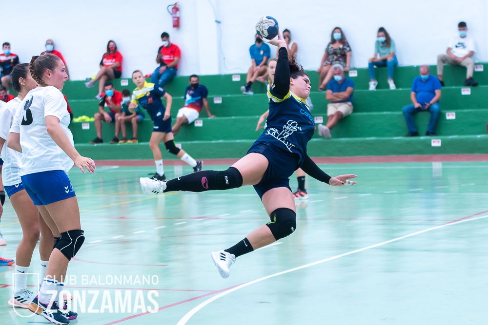 El CB Zonzamas sigue creciendo y vence al Balonmano Salud Tenerife por segunda vez esta temporada 