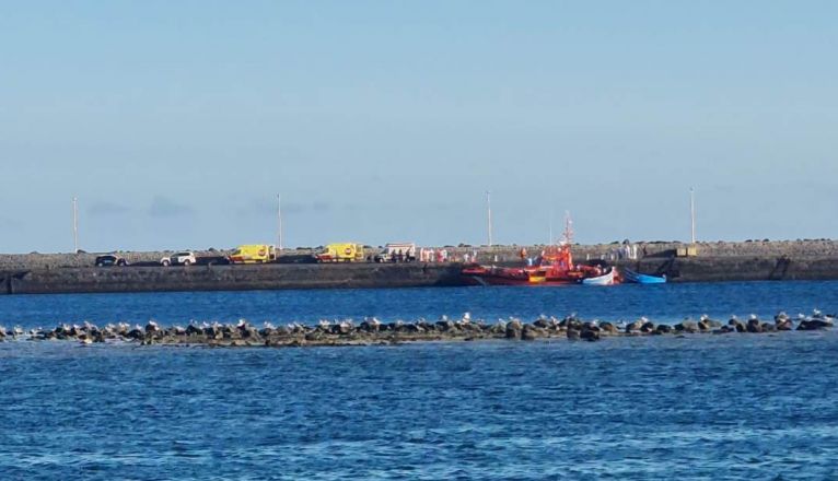 Ddesembarco de los inmigrantes en el muelle Comercial. Fotos: Dani Camacho