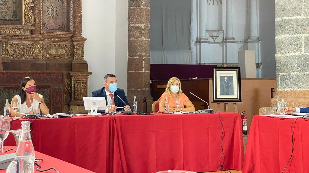 Betancort y el PSOE se enzarzan a cuenta del Plan Especial del Conjunto ...