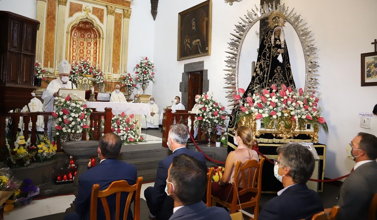 El Monseñor José Mazuelos Pérez presidió la misa solemne